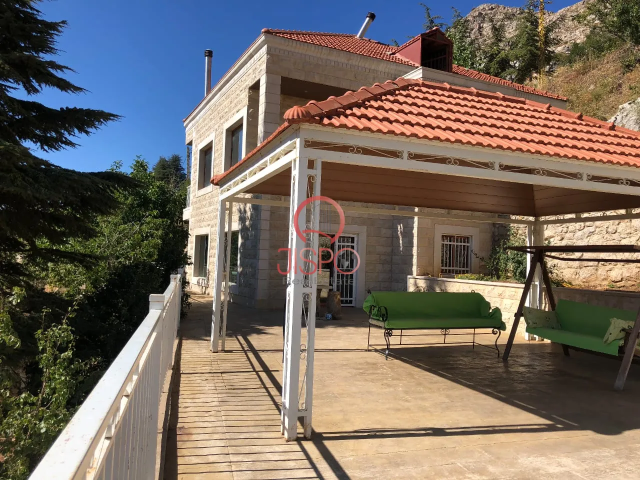 Villa for Sale in Laqlouq
