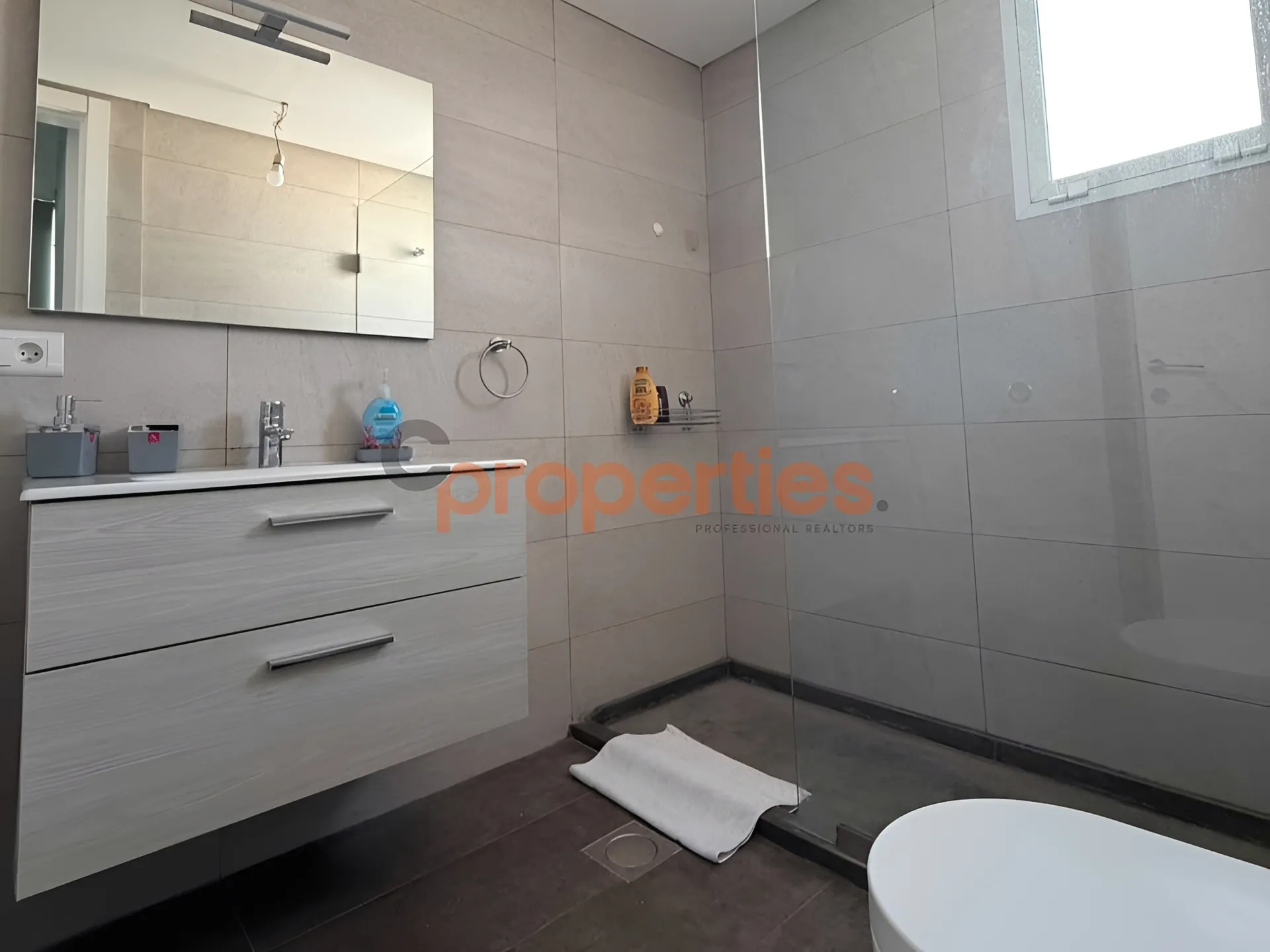 Apartment for Rent in Achrafieh