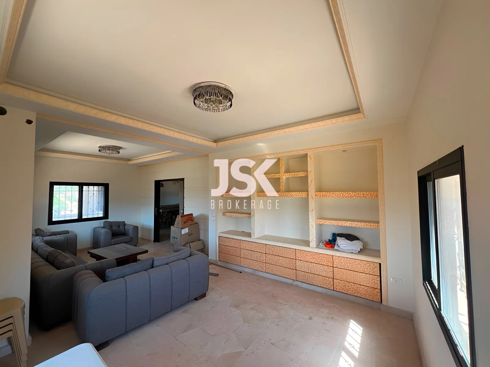 Apartment for Sale in Ain Dara - 3 bed