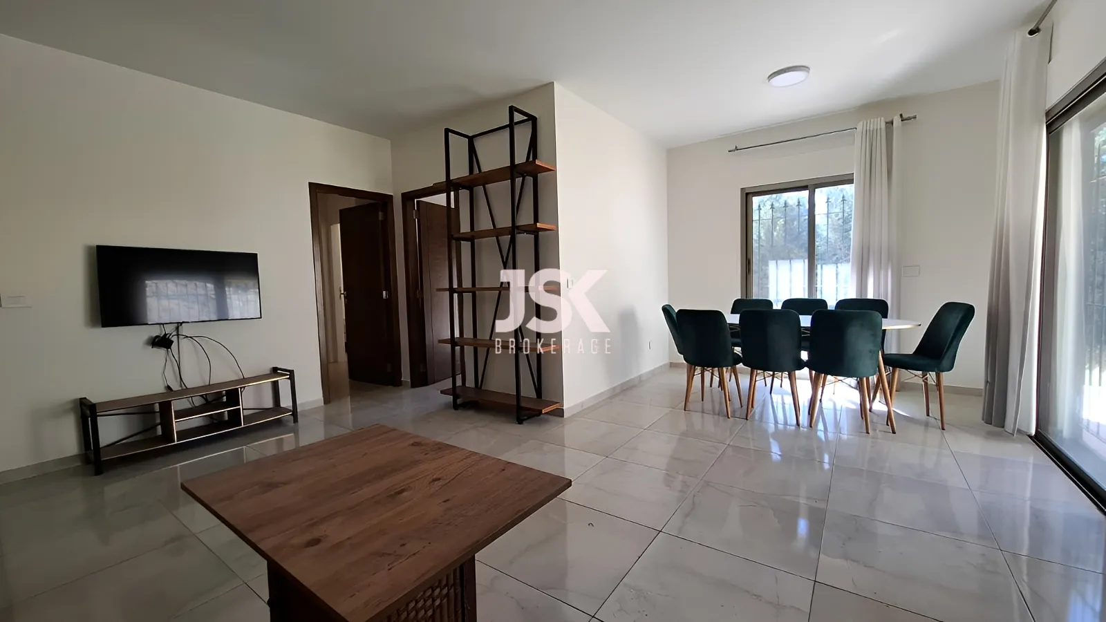 Apartment for Sale in Blat
