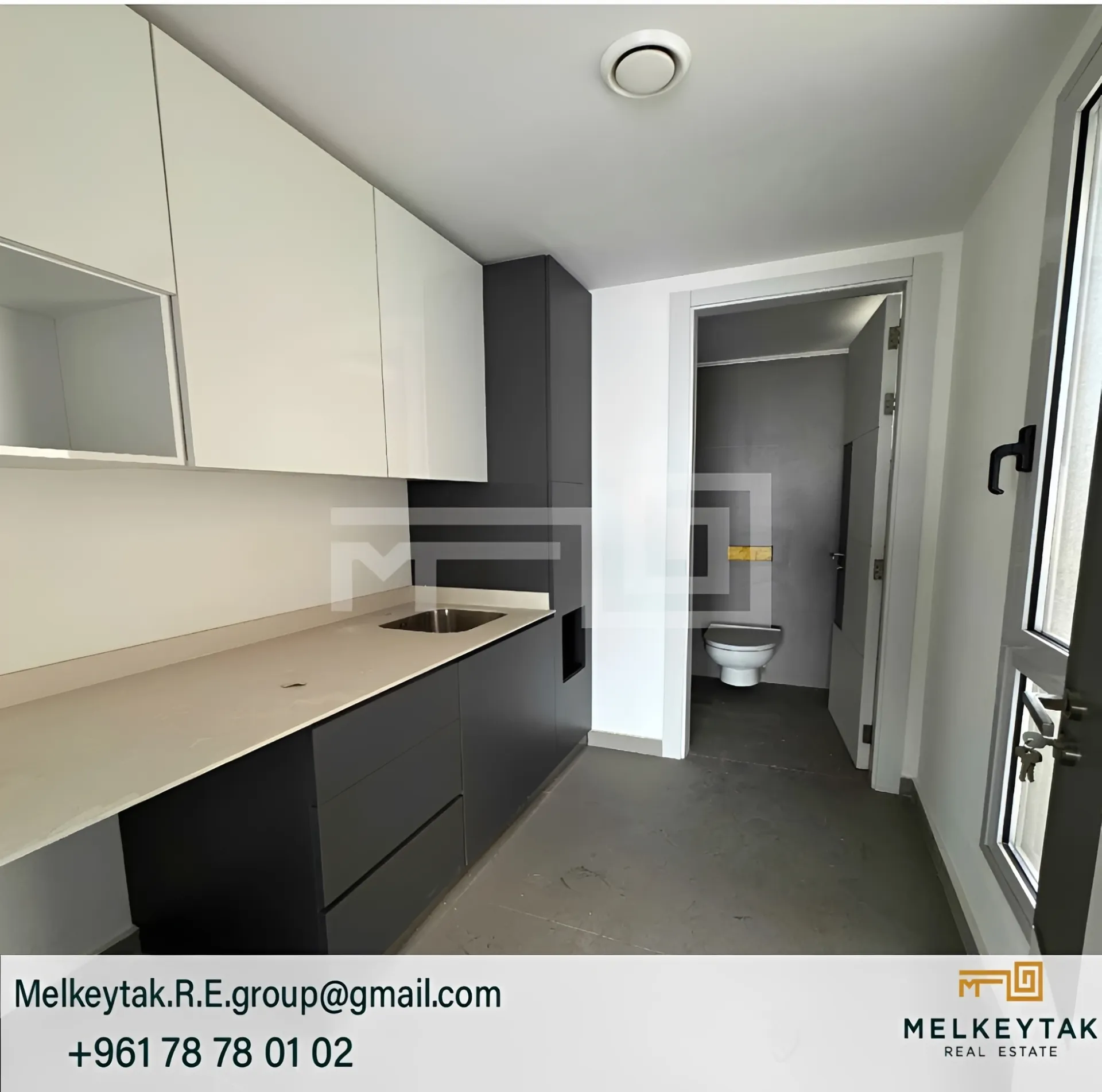 Office for sale in Naqqache, Lebanon