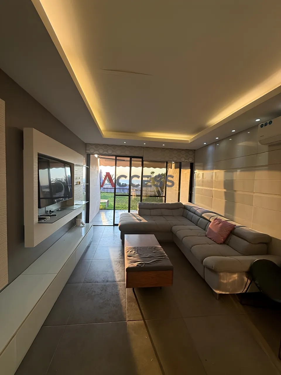 Chalet for sale in Halat