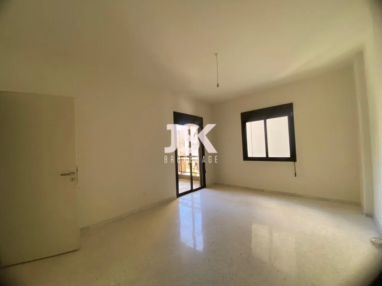 Apartment for Sale in Ain El Remmaneh
