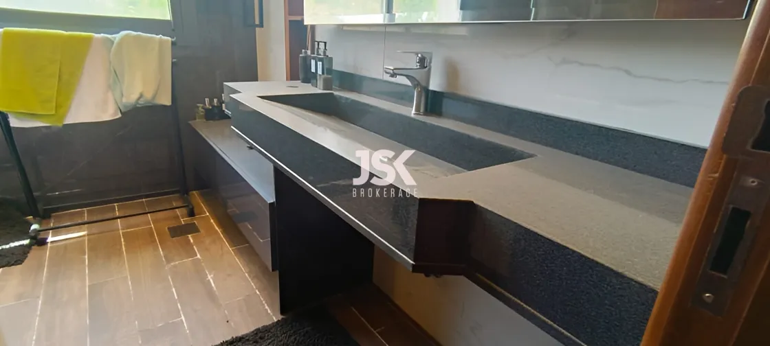 Chalet for Rent in Kfardebian