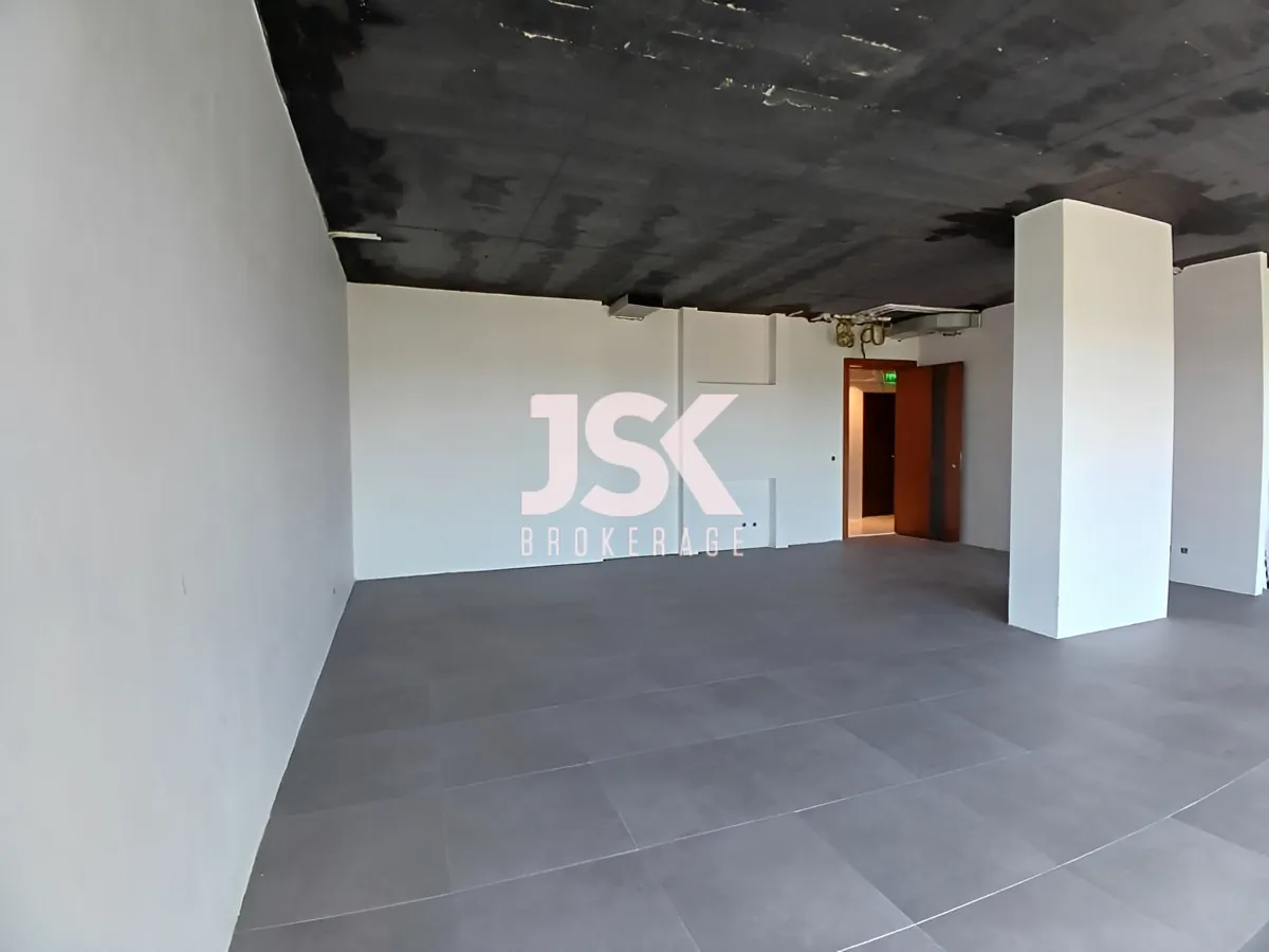 Office for sale in Dbayeh