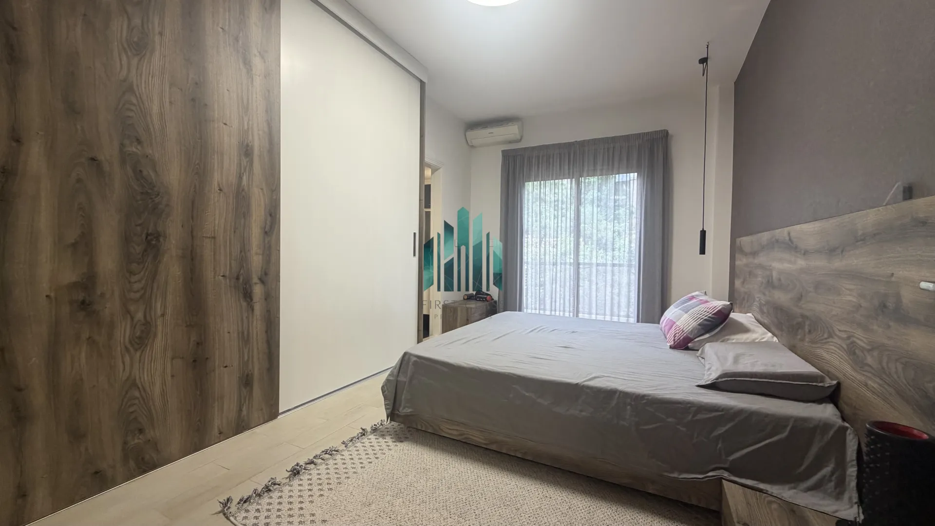 Apartment for sale in Bsalim