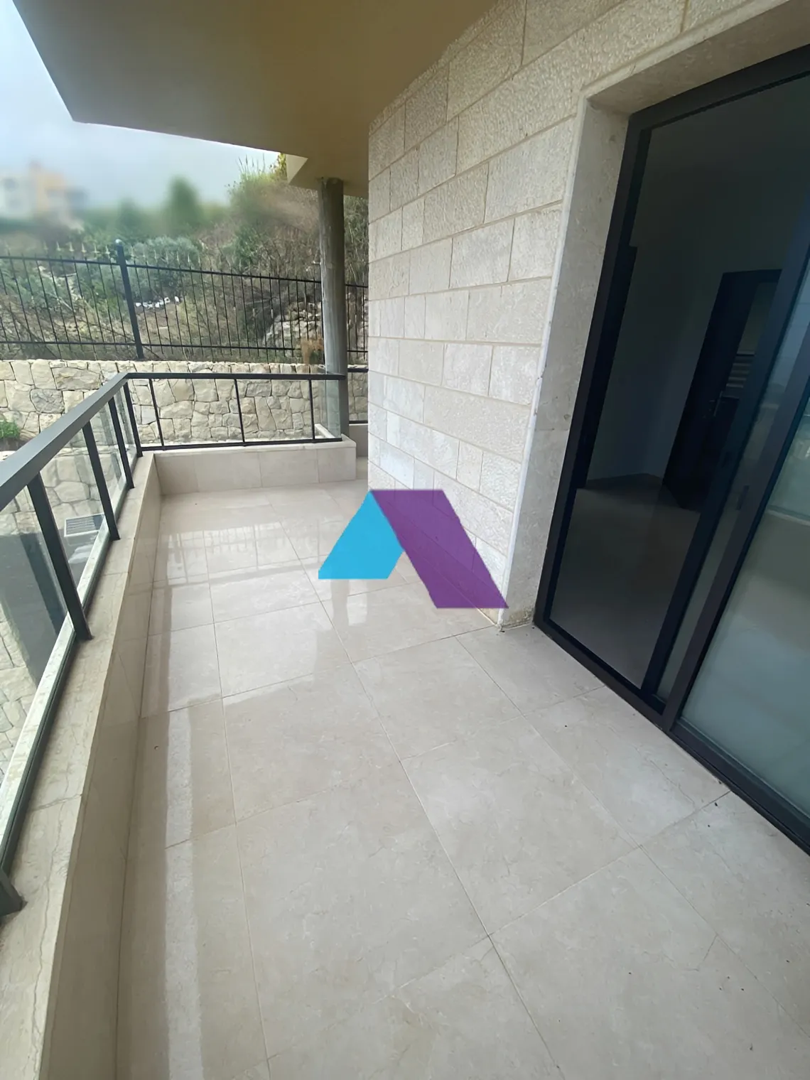Apartment for rent in Halat
