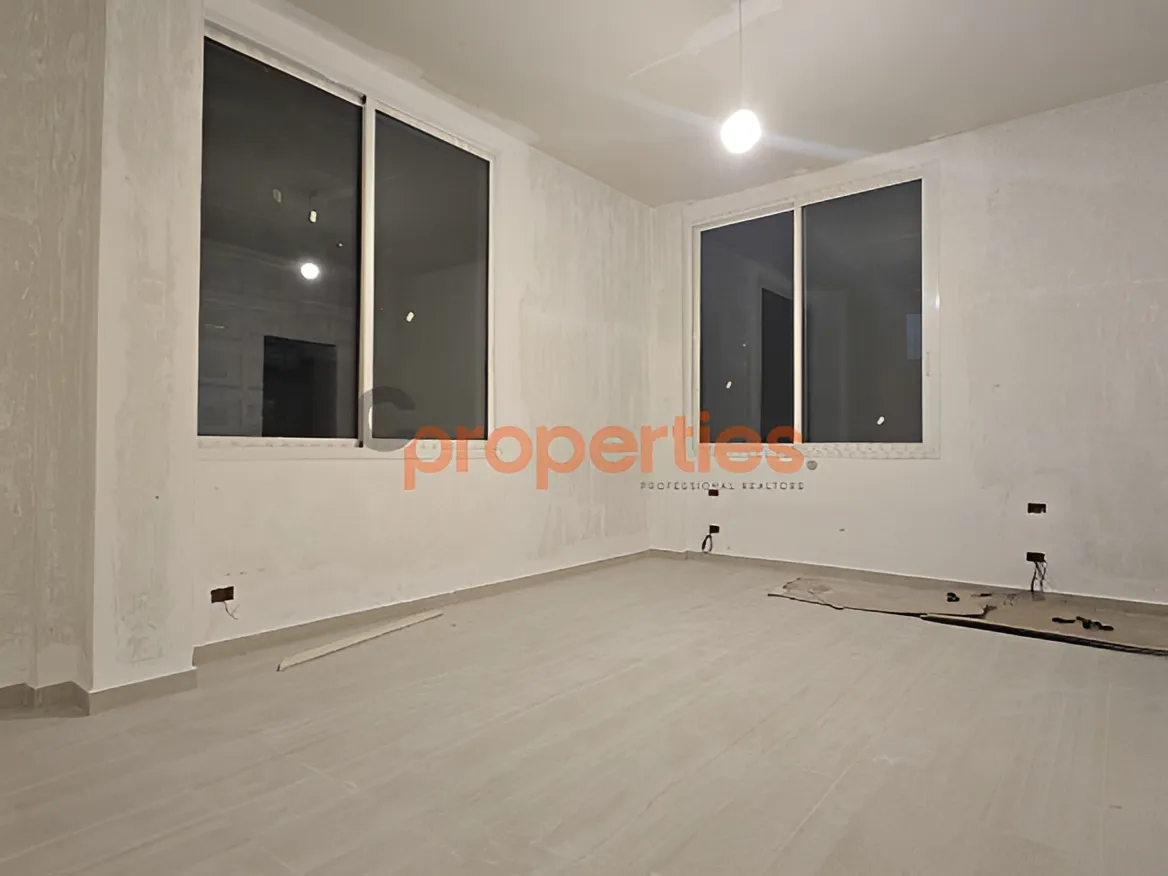 Apartment for Sale in Forn El Chebbak