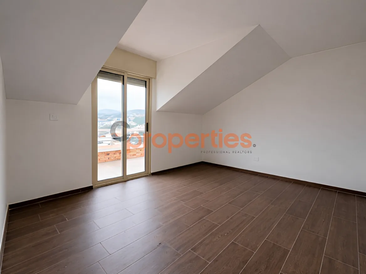Duplex for sale in Mar Roukouz