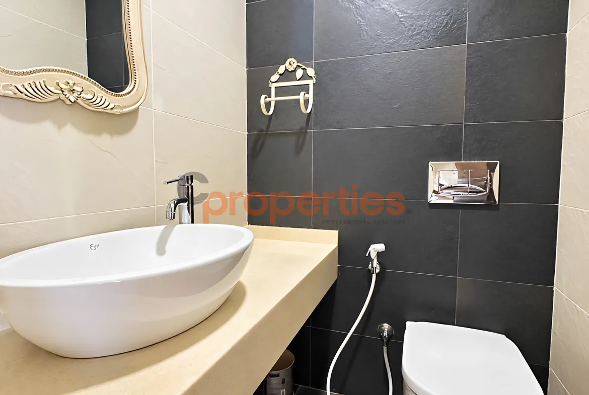 Apartment for Rent in Ain Al Mraiseh