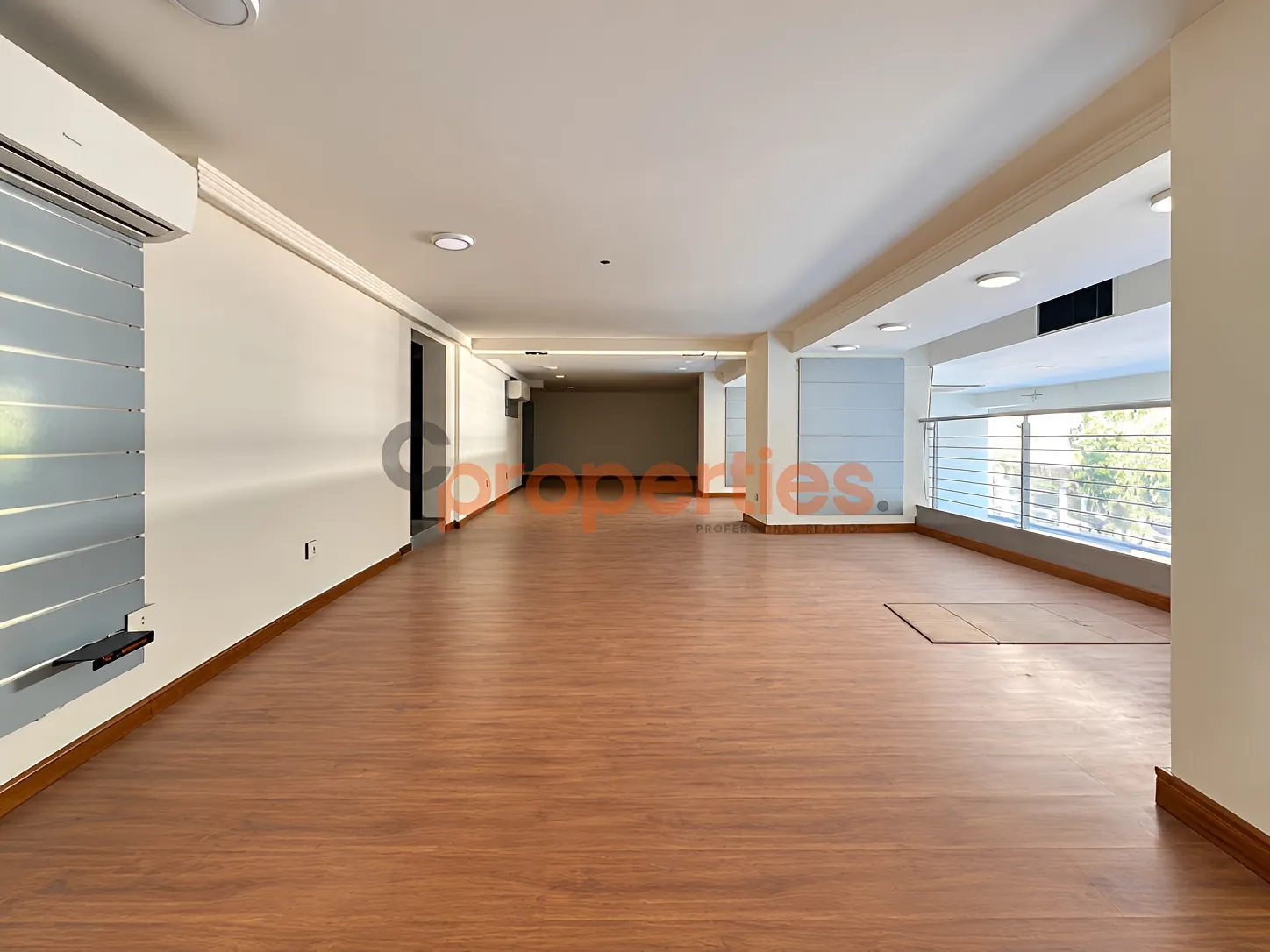 Shop for Rent in Hamra