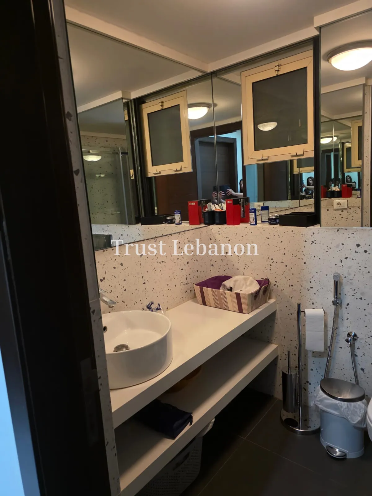 Apartment for sale in Jnah, Lebanon