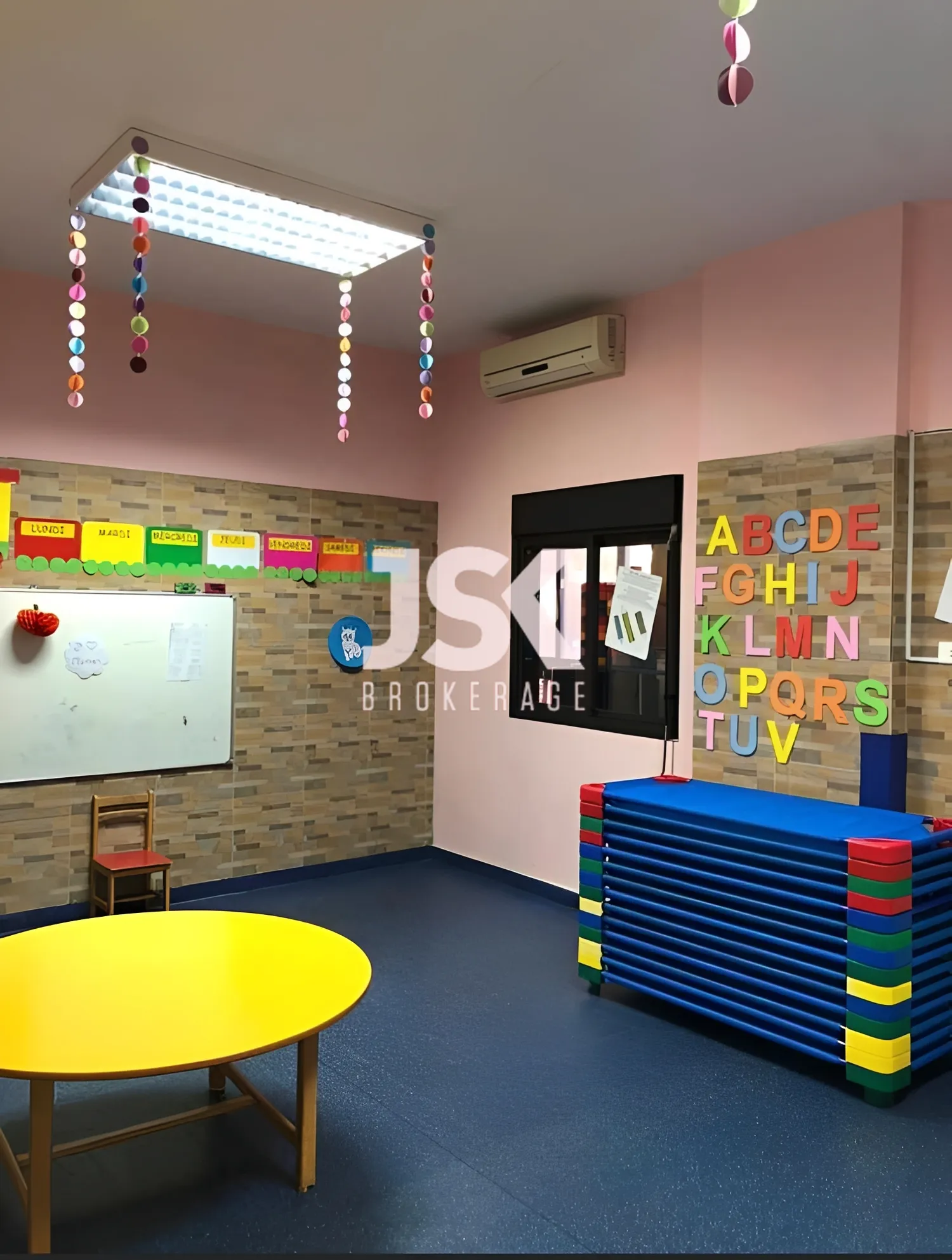 Commercial property for Sale in Hadath, Lebanon