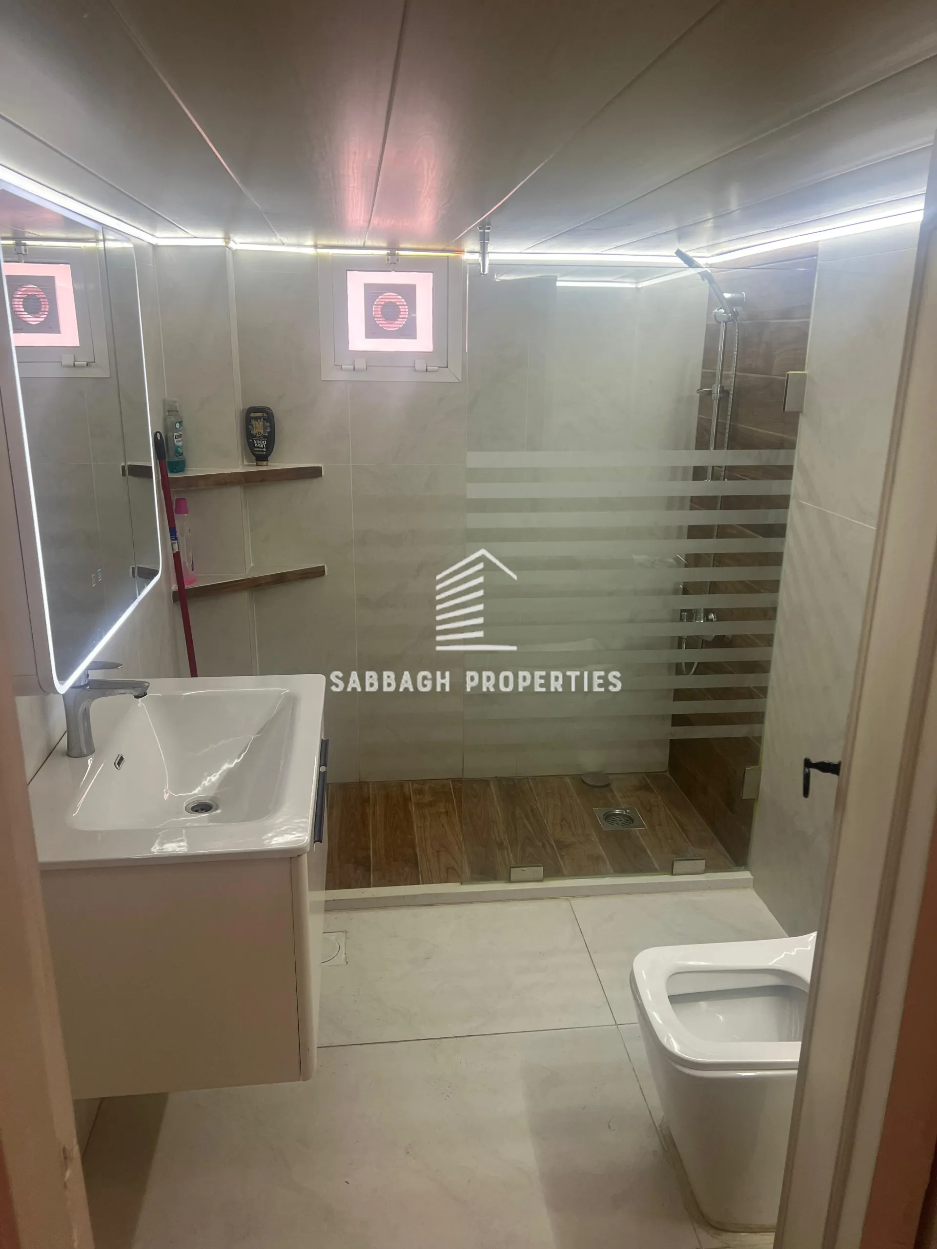 Apartment for rent in Hamra, beirut, lebanon