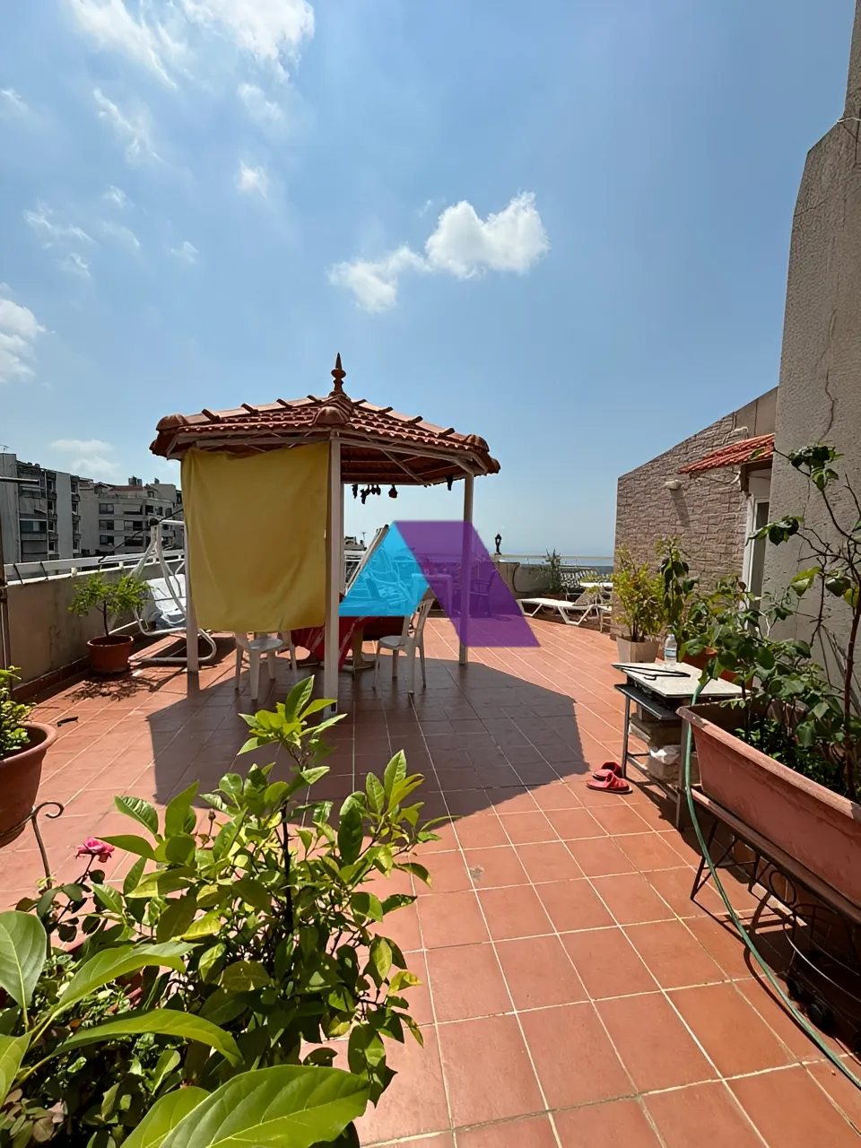 Apartment for Sale in Dik El Mehdi - 4 bed, 4 bath