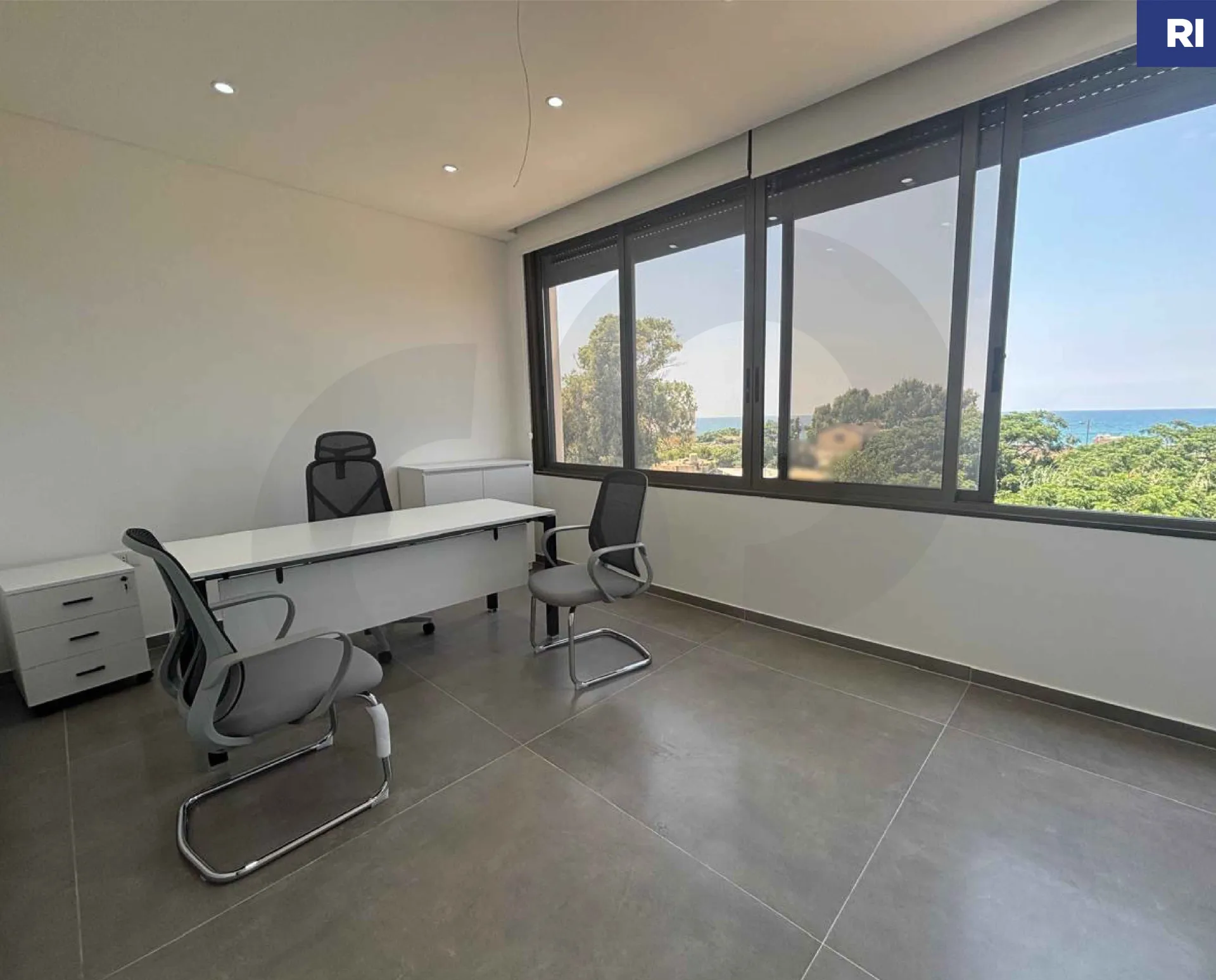 Office for Rent in Batroun