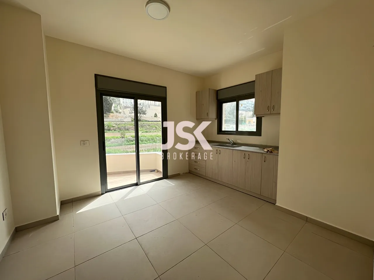 Apartment for Sale in Fidar - 3 bed, 3 bath