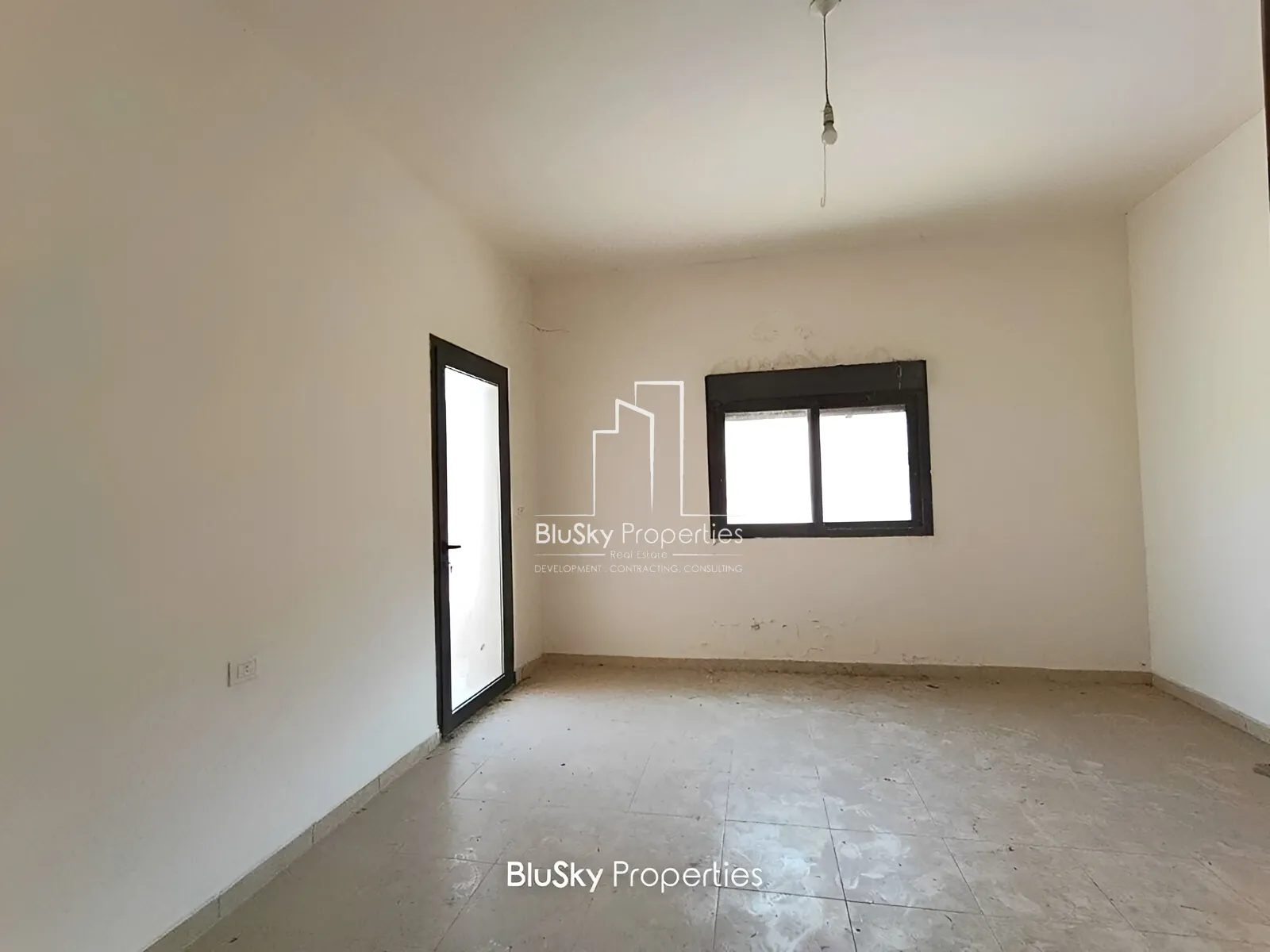 Apartment for Sale in Adma - 5 bed, 3 bath