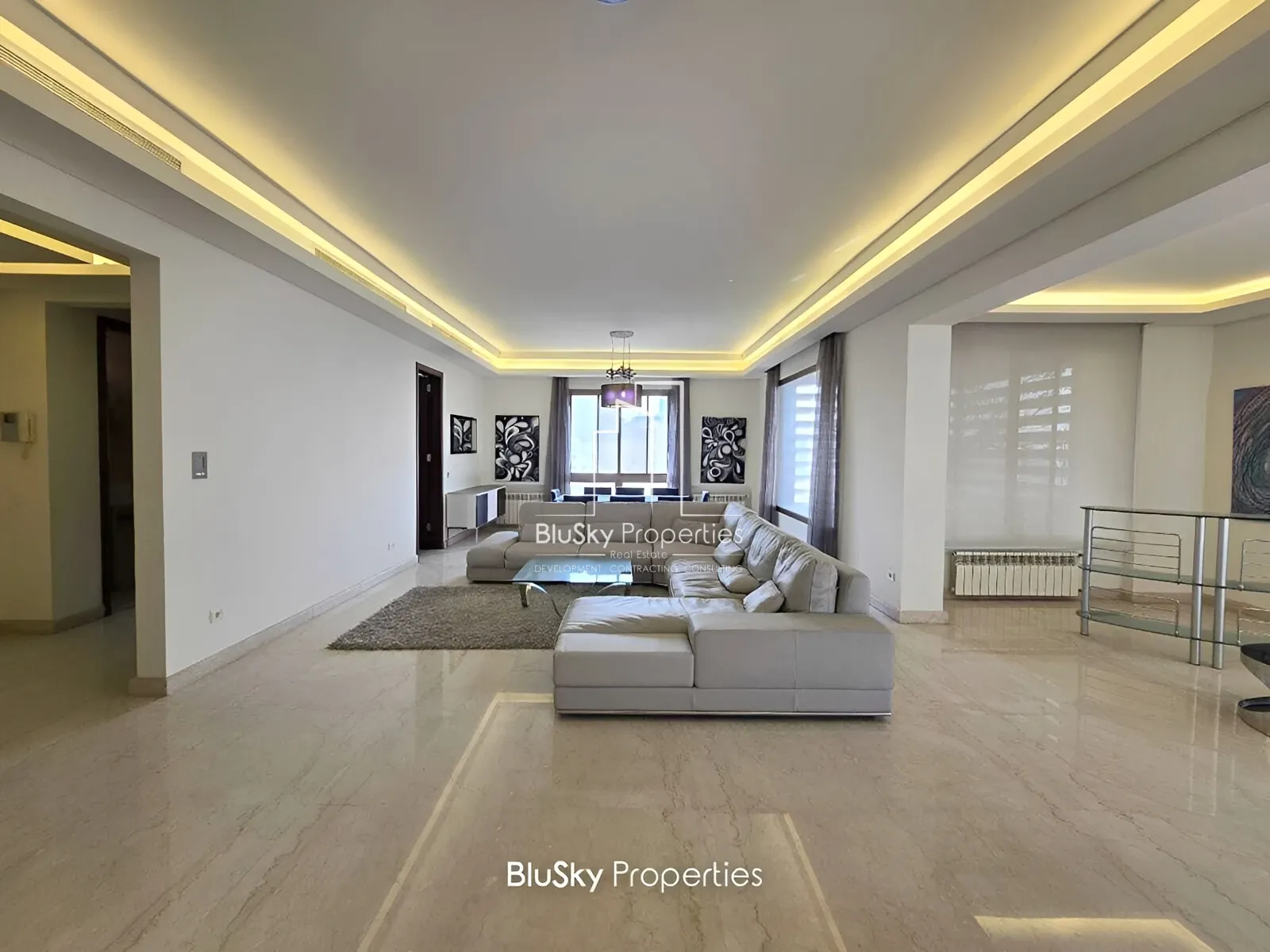 Apartment for Sale in Horch Tabet - 3 bed, 5 bath