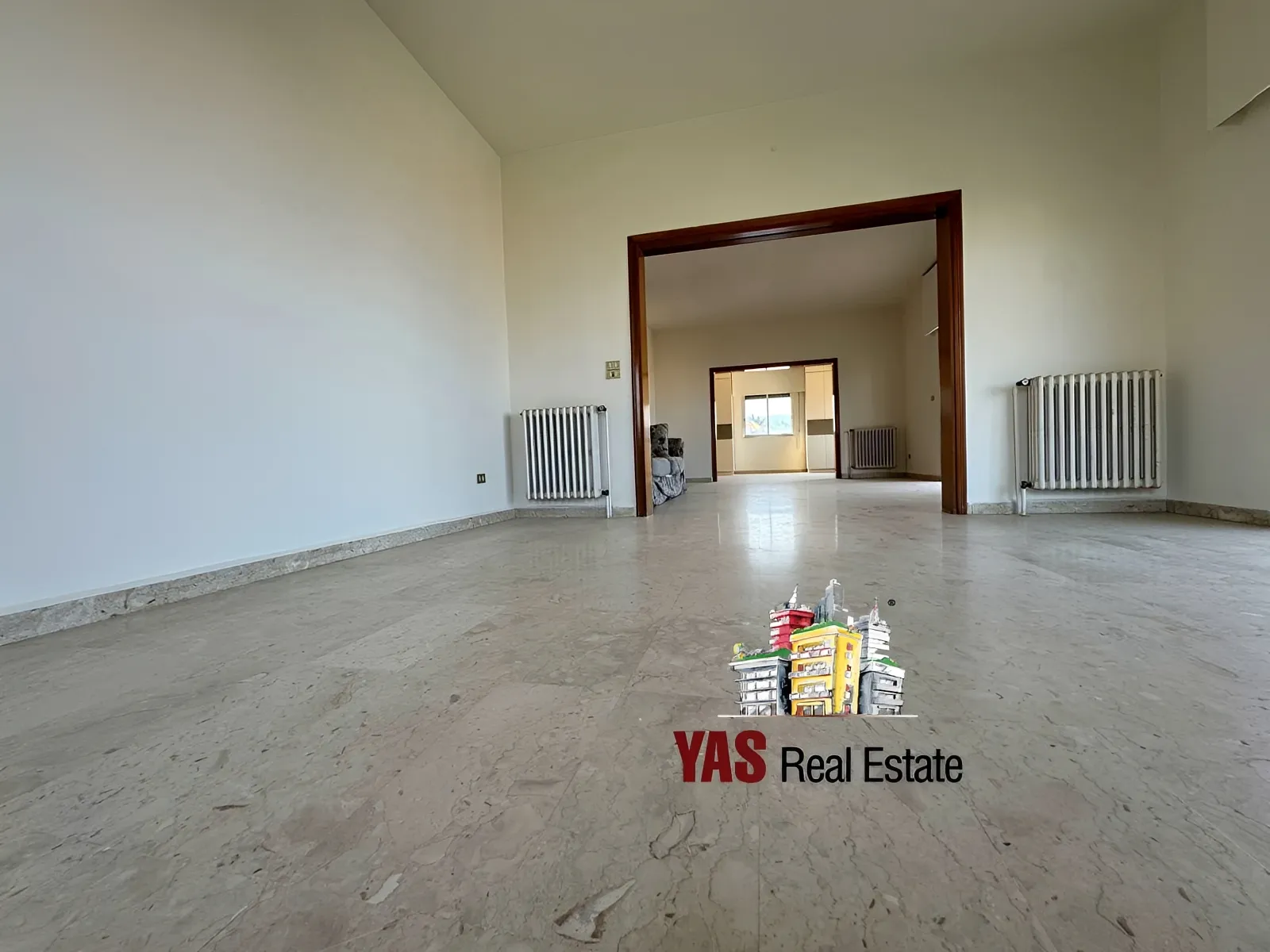 Apartment for Sale in Ballouneh