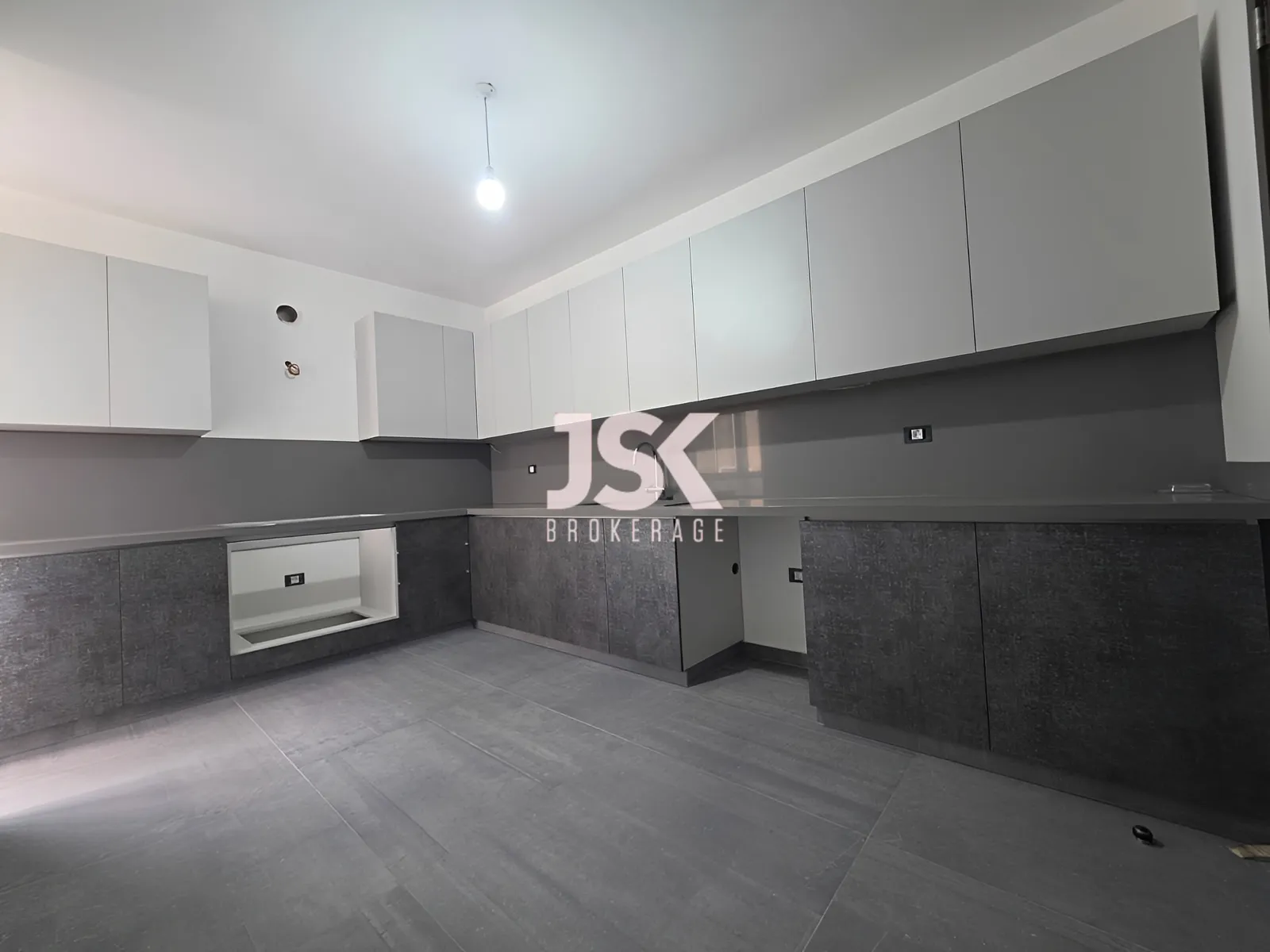 Apartment for Sale in Hazmieh