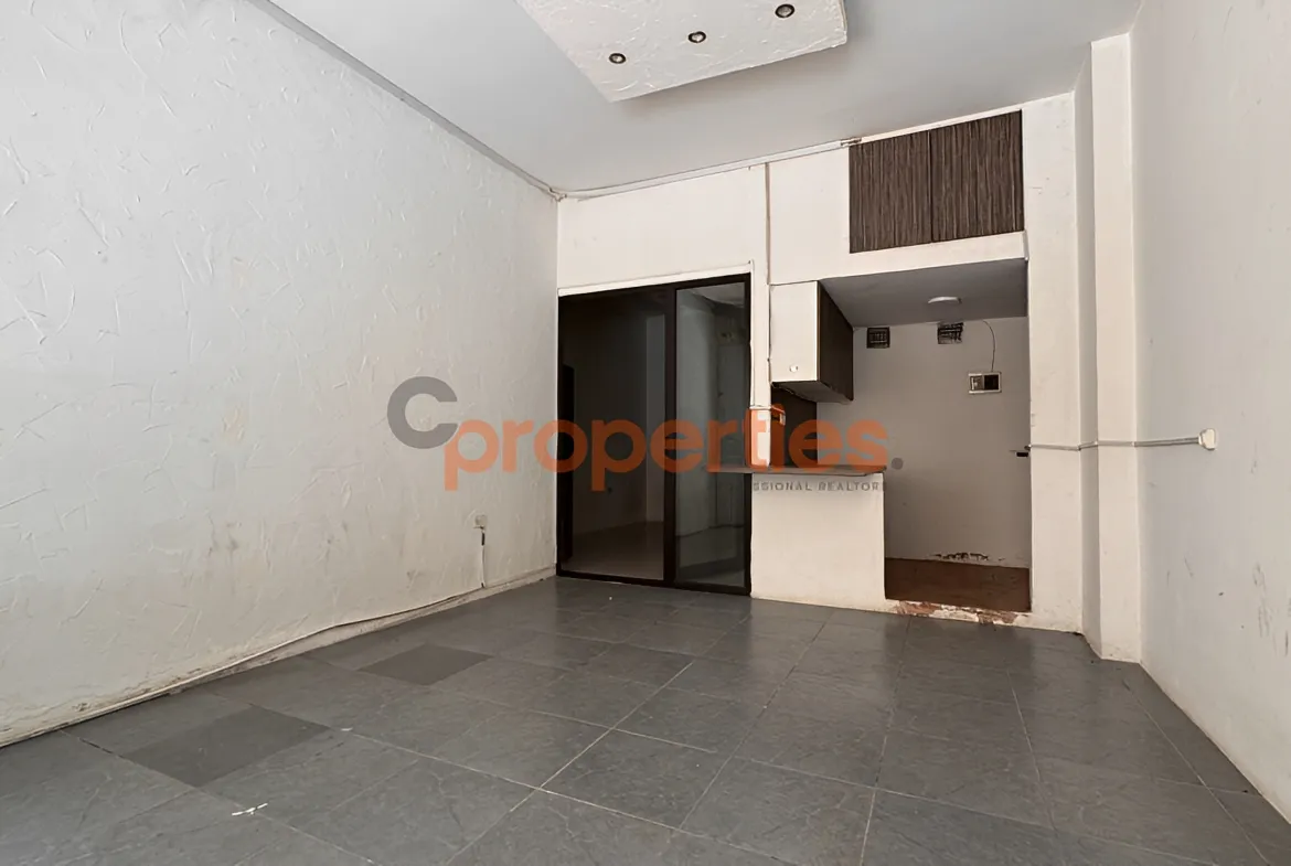 Shop for Rent in Aaoukar