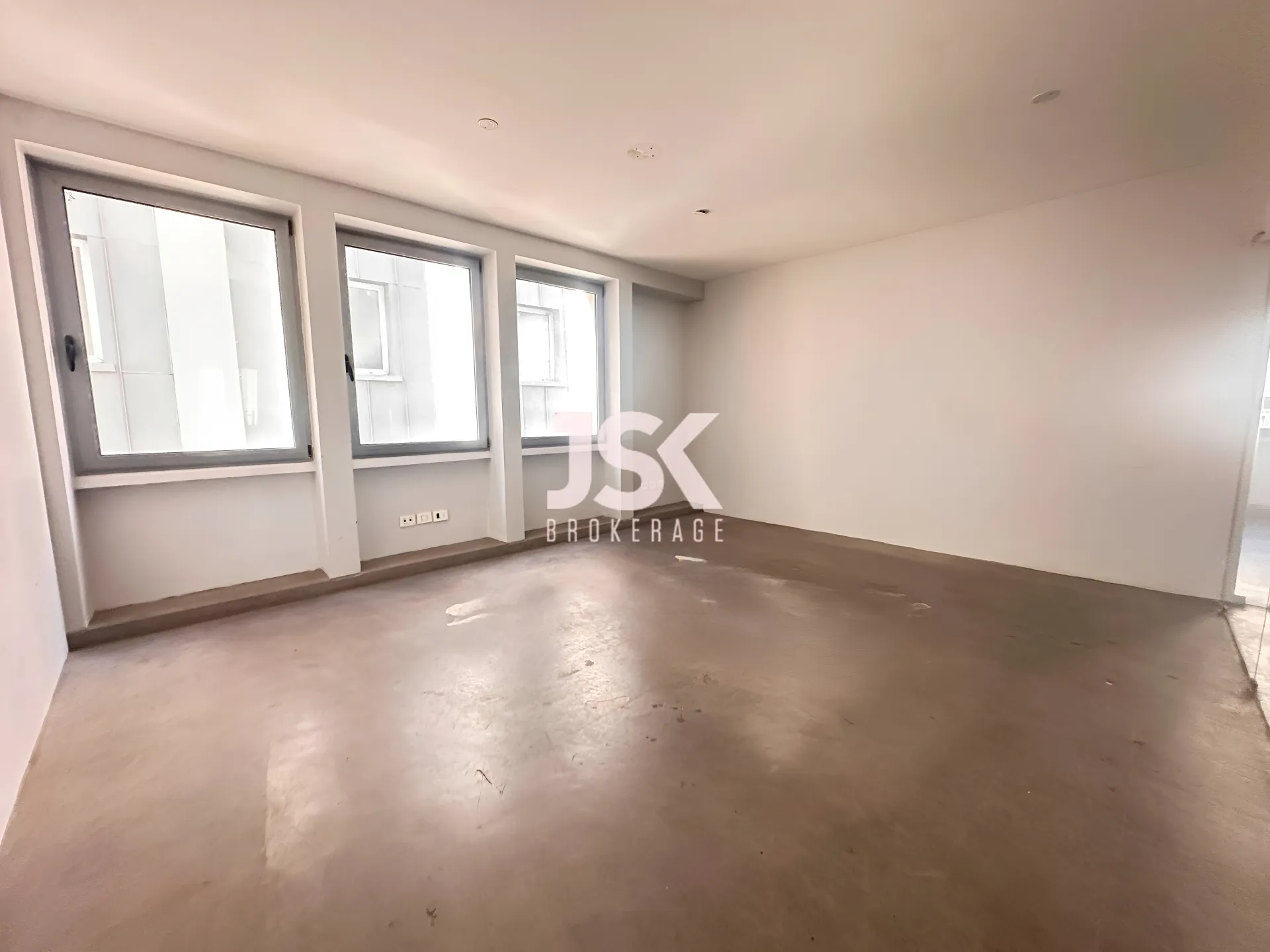 Office for Rent in Downtown