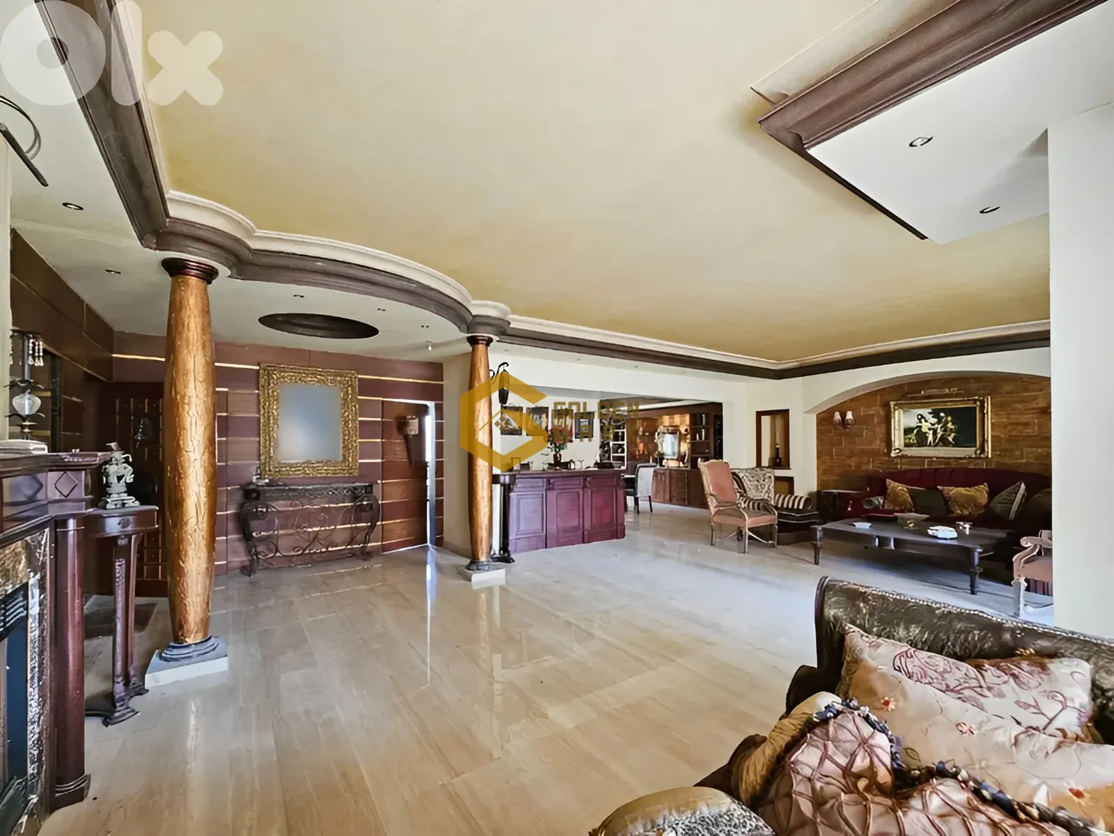 Apartment for Sale in Achrafieh, Beirut - 3 bed, 3 bath