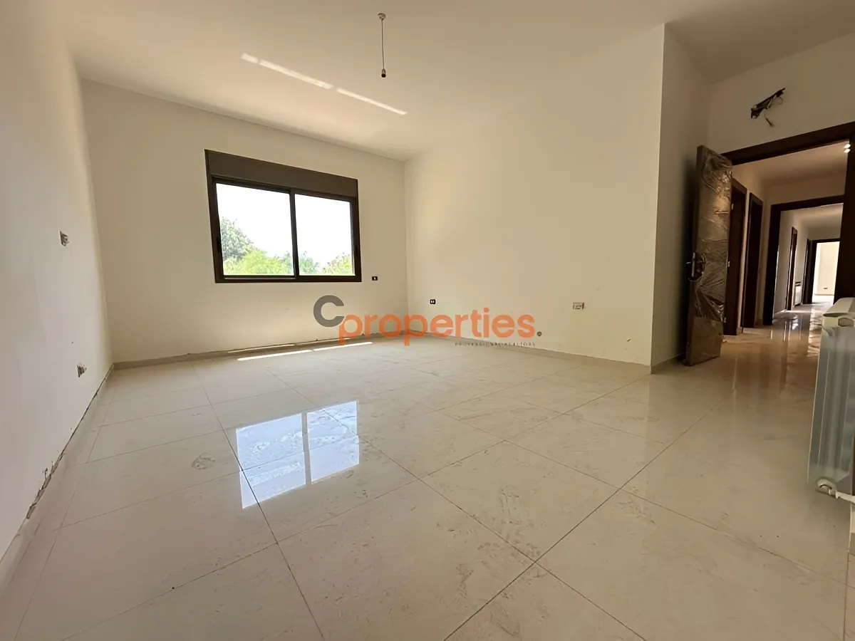 Apartment for Sale in Mtaileb