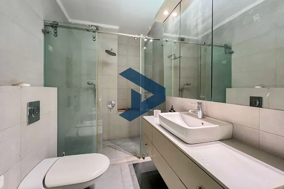 Apartment for sale in Mar Meter, Achrafieh, Beirut, Lebanon