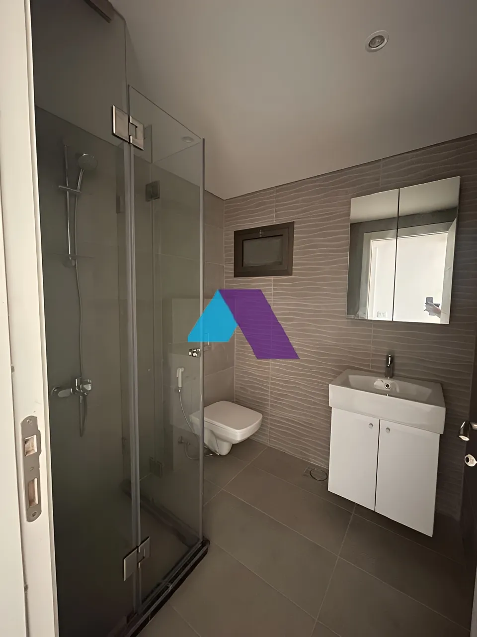 Apartment for Sale in Barbour