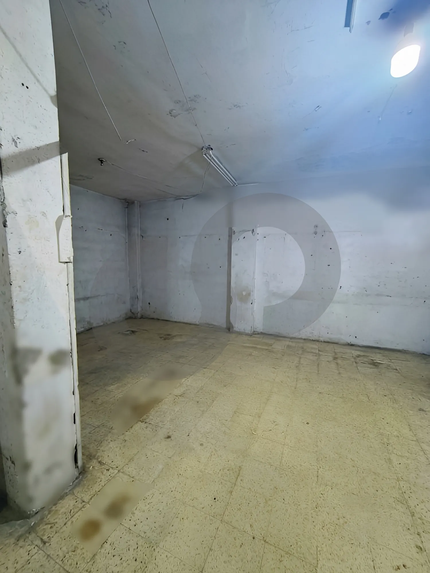 Shop for Sale in Dawhet Aramoun