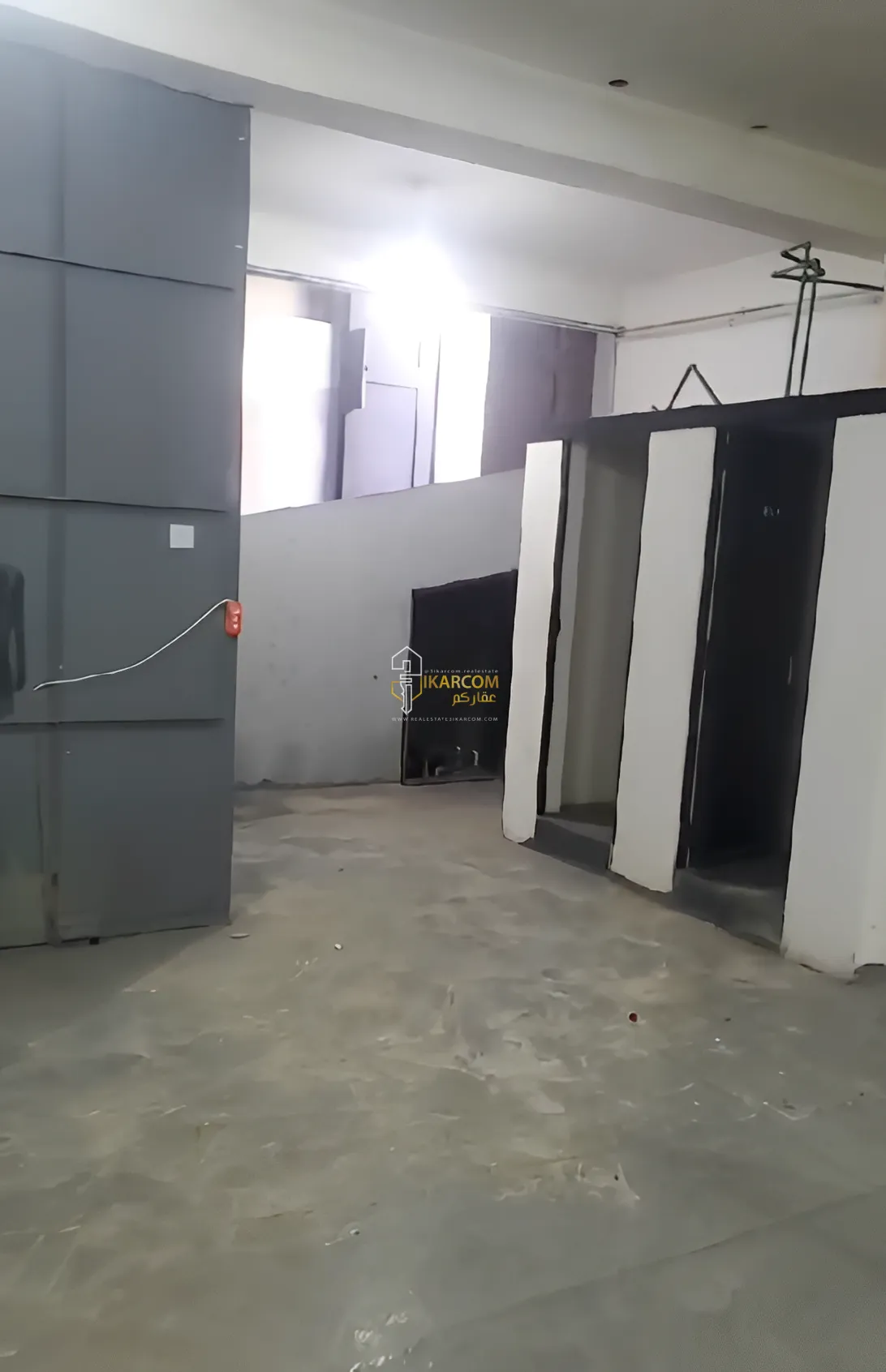 Warehouse For Rent in Sabtiyeh