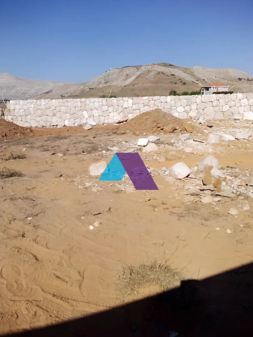Land for Sale in Zaarour