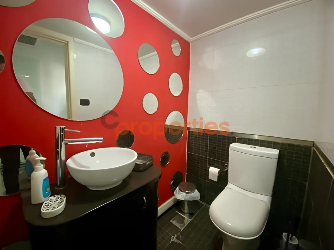 Office for Rent in Zalqa