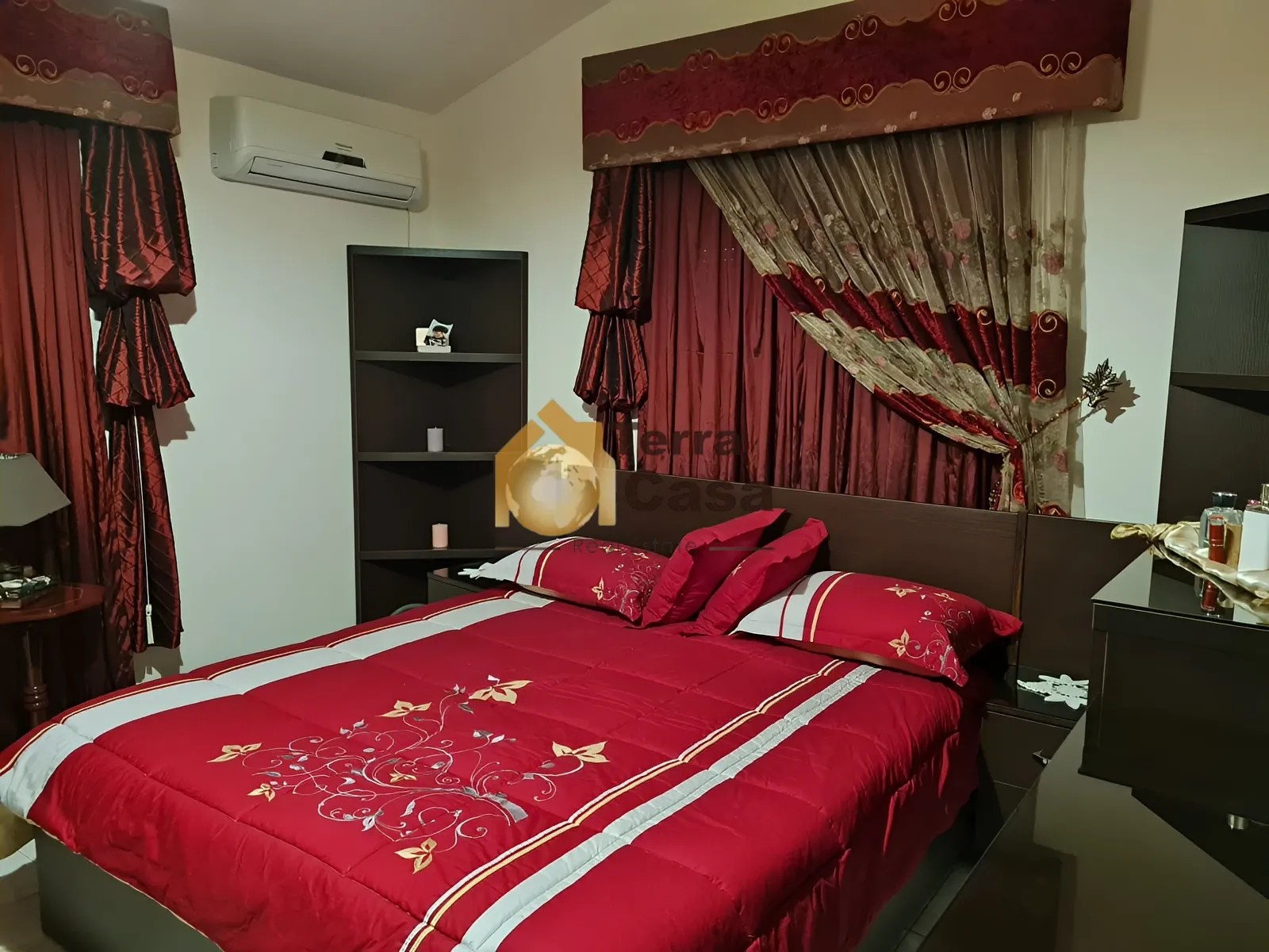 Villa for sale in Maalaka, Lebanon