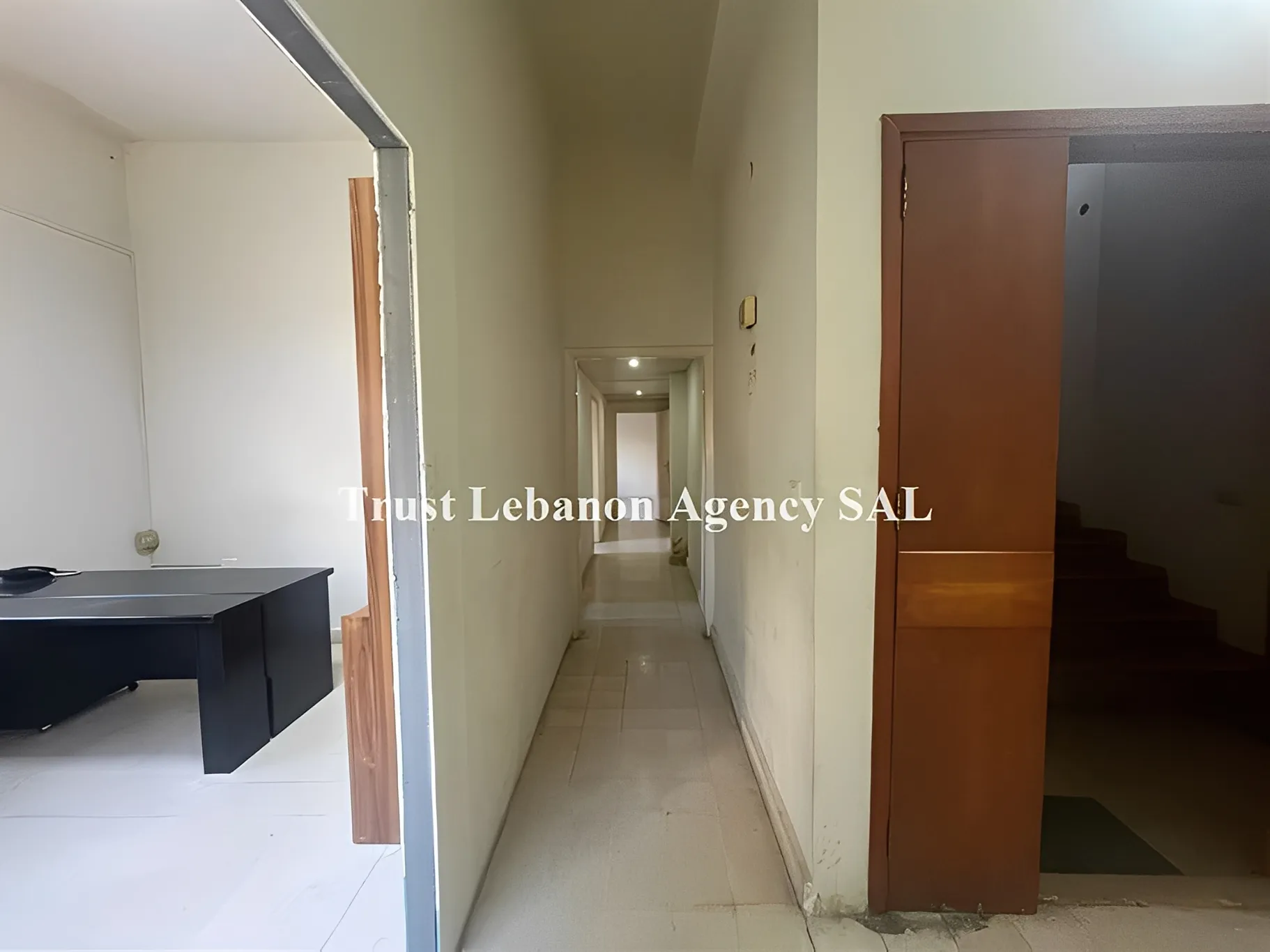 Office for rent in Metn, Zalka
