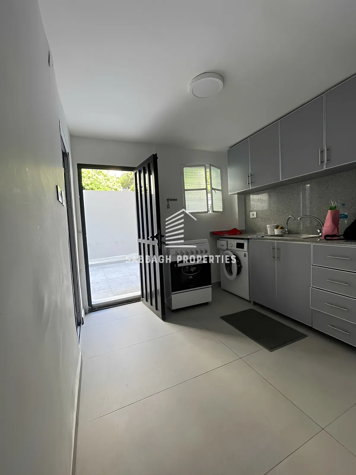 Apartment for rent in Badaro, beirut, lebanon
