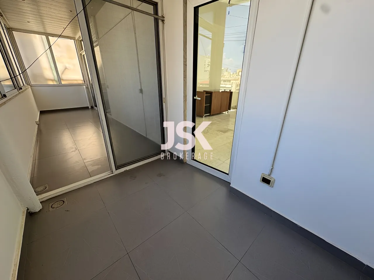 Loft for Sale in Ras