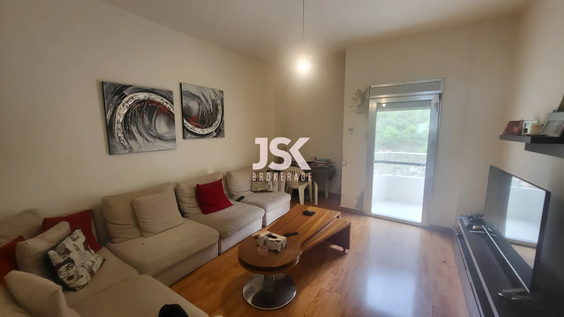 Apartment for Sale in Haret Sakher