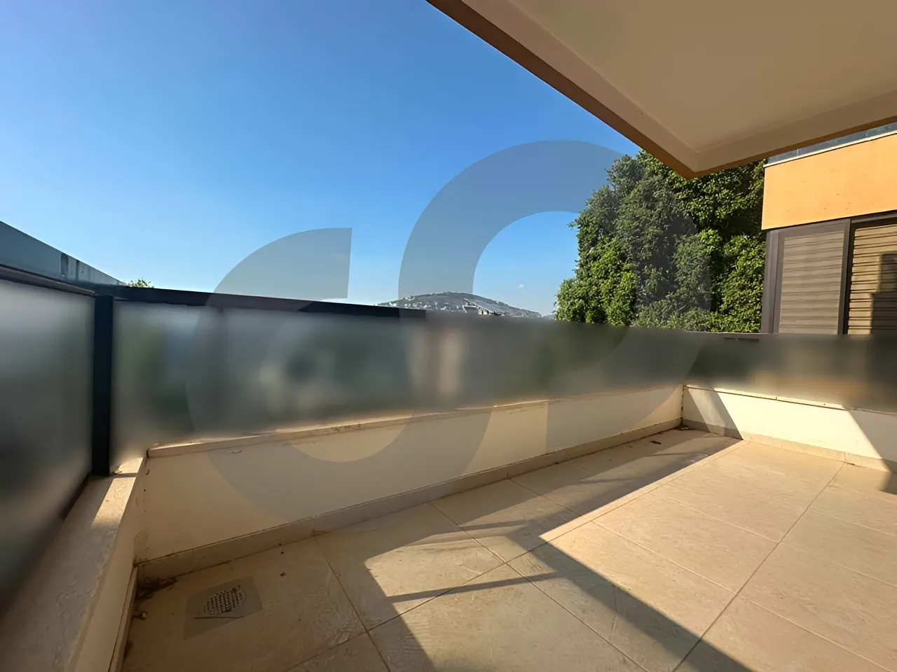 Apartment for Sale in Aaraiya