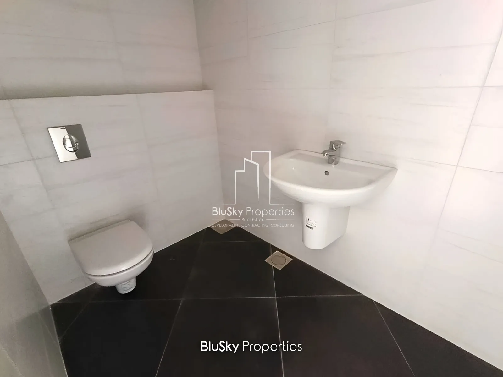 Apartment for Sale in Blat