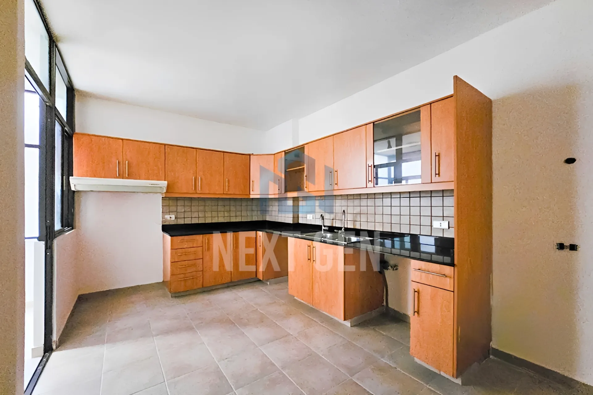Apartment for sale in Al Zarif, Beirut, Lebanon - 3 bed, 3 bath