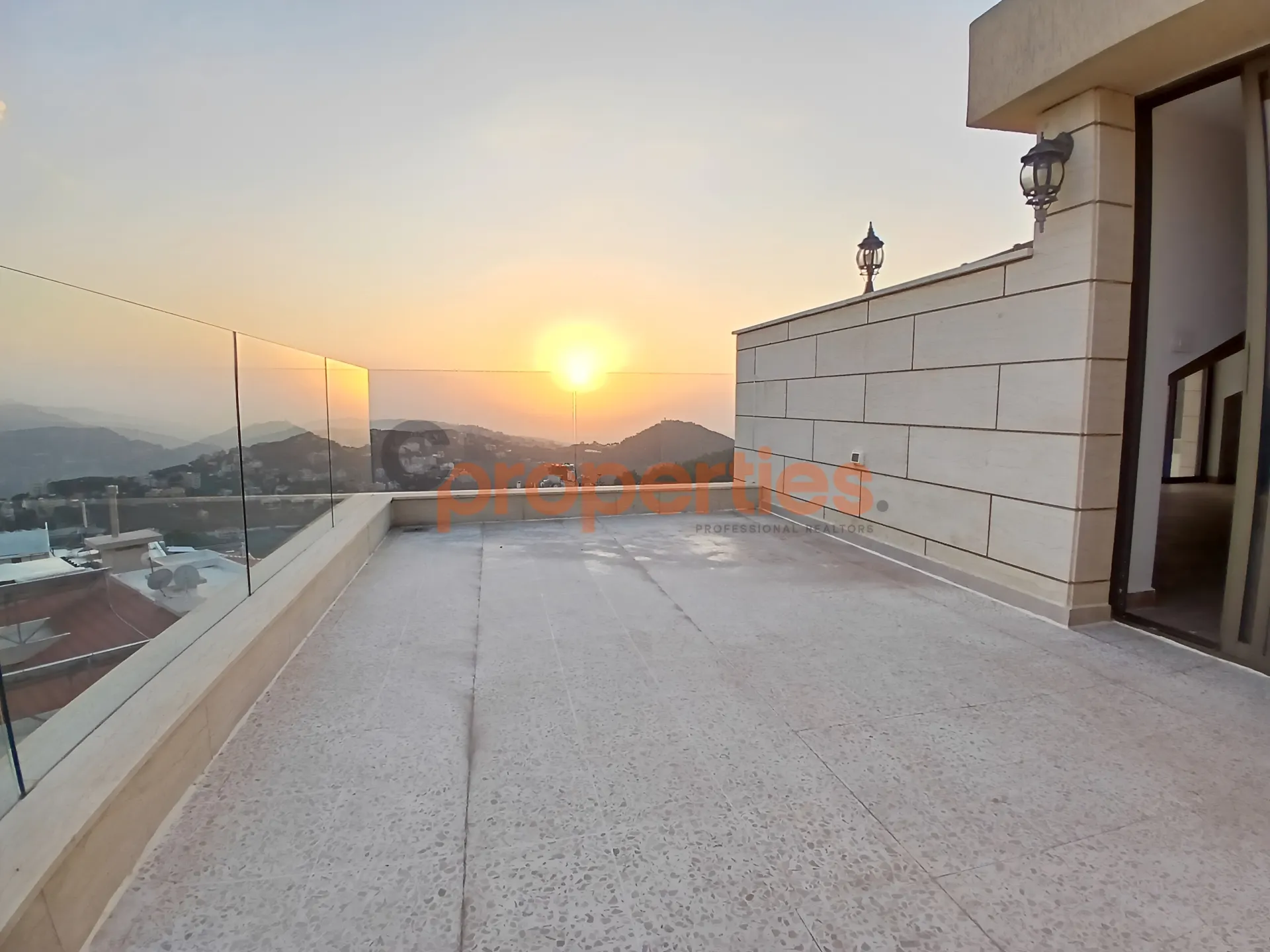 Apartment for Sale in Dahr El Souane