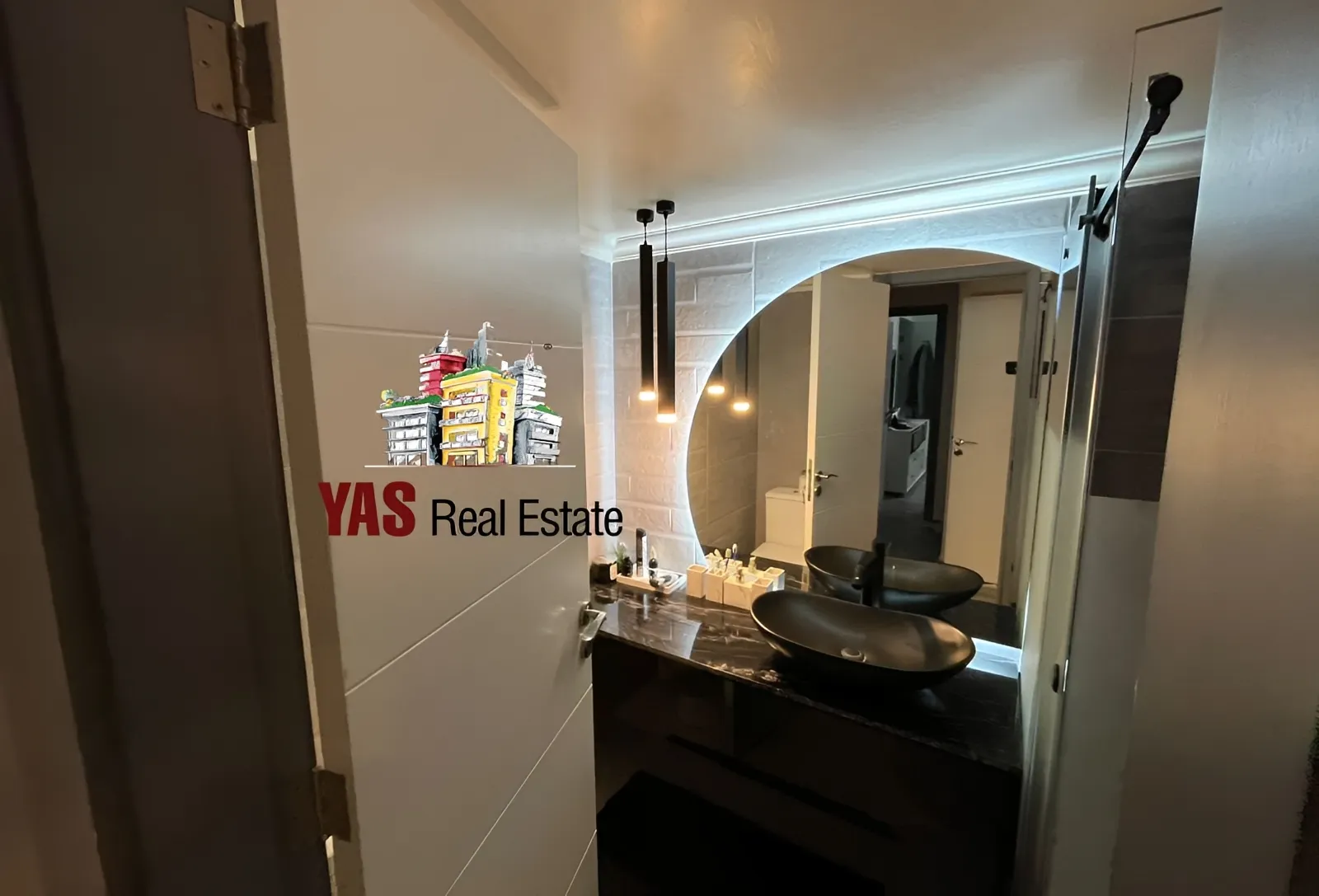 Apartment for Sale in Ballouneh - 3 bed, 3 bath