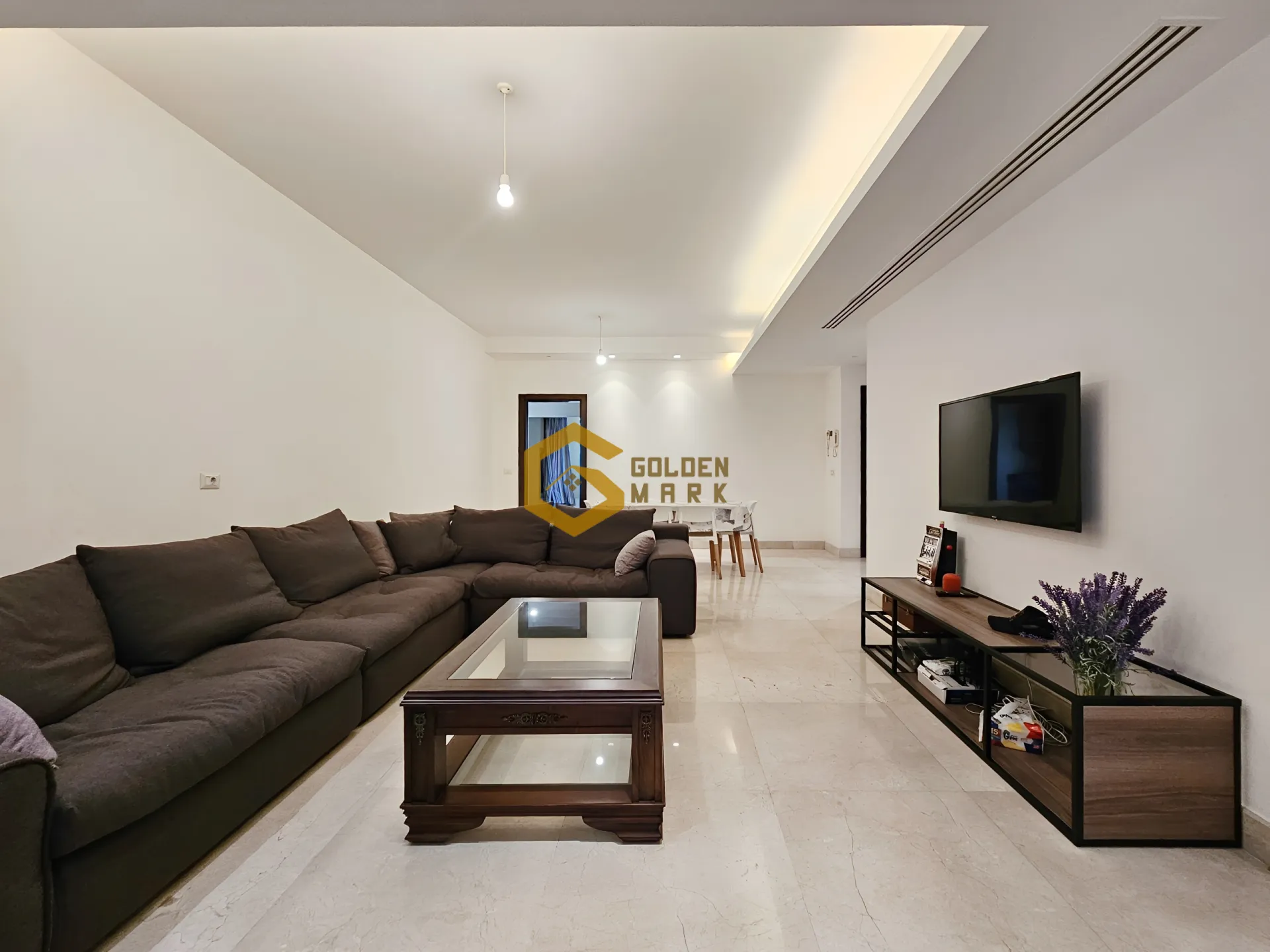 Apartment for Sale in Achrafieh, Beirut - 3 bed, 2 bath