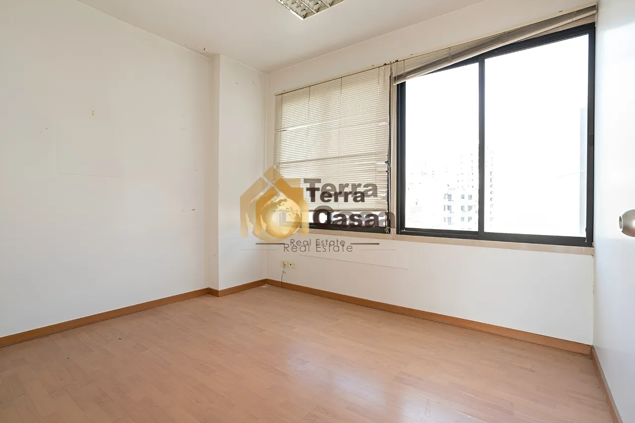 Office for sale in Achrafieh