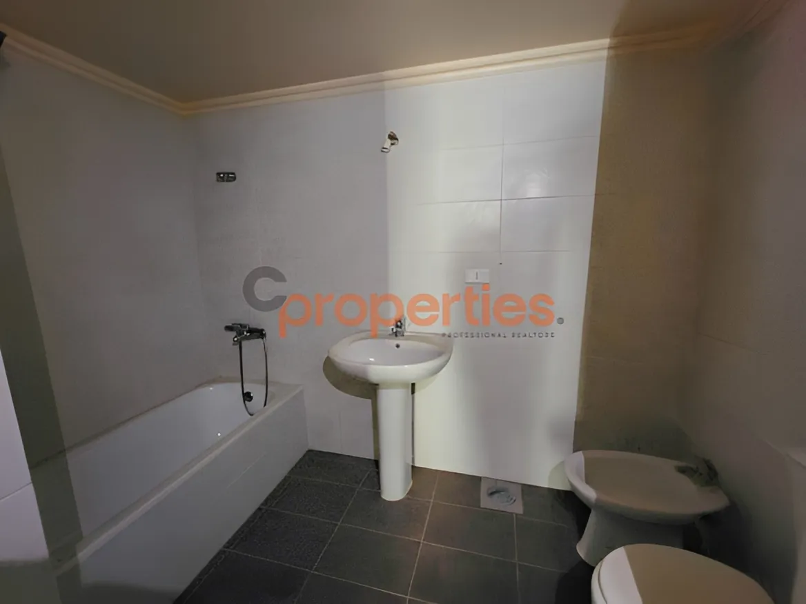 Apartment for Sale in Aamchit