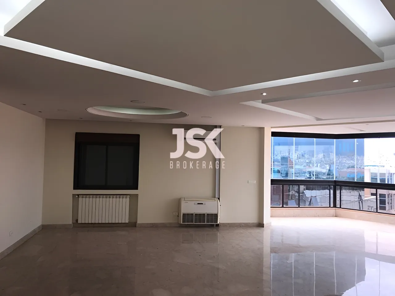 Building for Rent in Hazmieh
