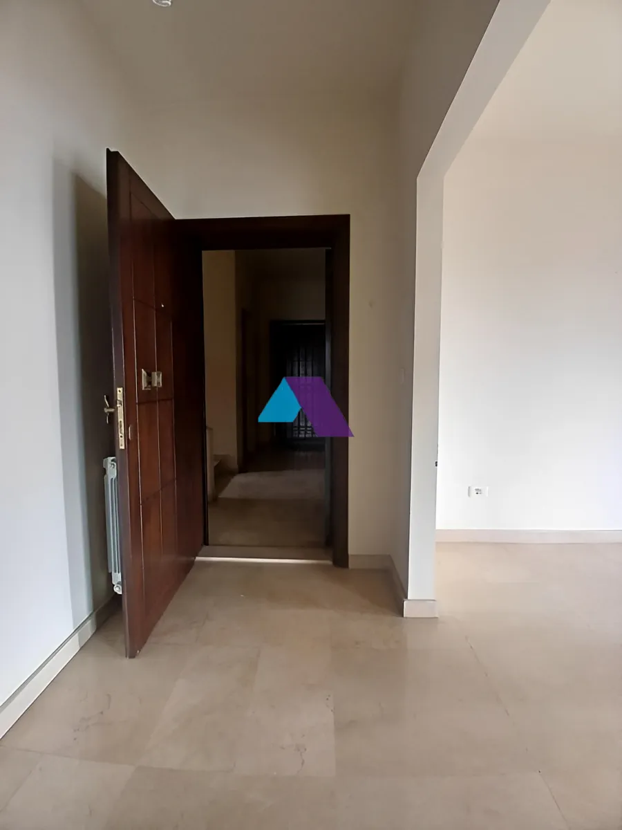 Apartment for Sale in Mansourieh